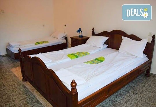 Почивка през април в Троянския балкан! 2 или 3 нощувки в уютни къщички, хотел Света гора, с. Орешак! - Снимка 4