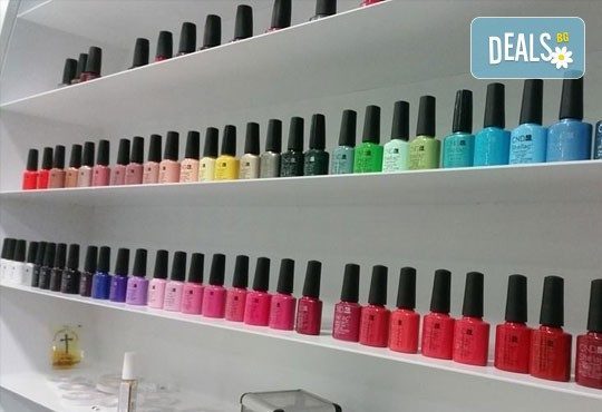 SPA day пакет с класически масаж на гръб, терапия за лице, педикюр и подарък - продукт за лице от Studio 88 Deluxe! - Снимка 12