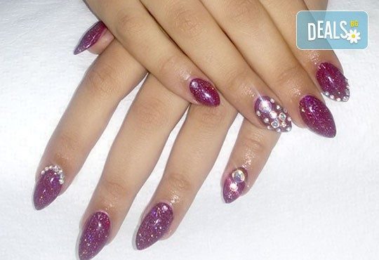 За красиви ръце! Маникюр с Роза Дамасцена и гел лак SNB от Point nails! - Снимка 5