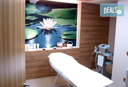 За блестяща и жива коса! Кератинова терапия за коса на Hipertin-Pure Keratin от Дерматокозметични центрове Енигма! - Снимка 6