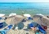 Почивка през май в Гърция! Почивка в Dolphin Beach Hotel 3*, Халкидики - 6 дни, 5 нощувки със закуски и вечери, транспорт, от Теско Груп! - thumb 7
