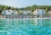 Почивка през май в Гърция! Почивка в Dolphin Beach Hotel 3*, Халкидики - 6 дни, 5 нощувки със закуски и вечери, транспорт, от Теско Груп! - thumb 4