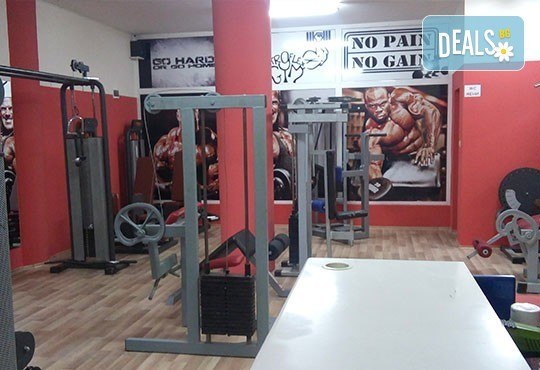 Спортувайте! Карта за 8 посещения в рамките на месец във фитнес Метрофлекс Люлин! - Снимка 5
