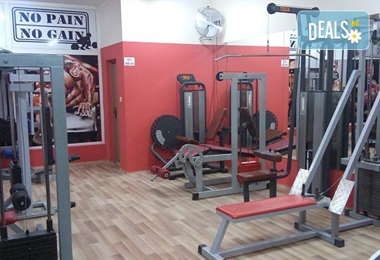 Спортувайте! Карта за 8 посещения в рамките на месец във фитнес Метрофлекс Люлин! - Снимка 4