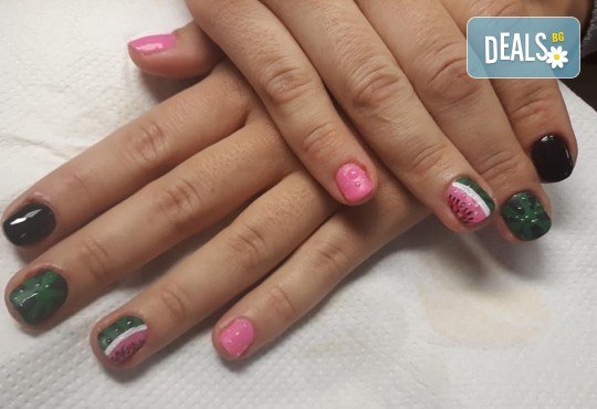 За нови клиенти! Дълготраен маникюр с гел лак BlueSky в Салон Мечта - Снимка 11