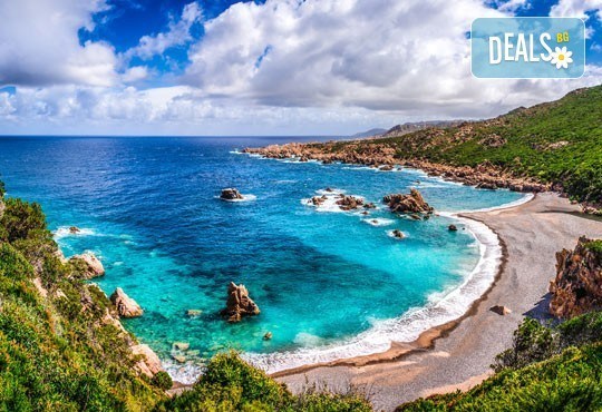 Дълъг уикенд в Бари, Италия през юни! 3 нощувки със закуски в централен хотел 3*, самолетен билет и летищни такси! - Снимка 5