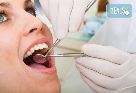 Почистване на зъбен камък с ултразвуков скалер в дентален кабинет д-р Чорбаджаков - жк Дружба - Снимка 1