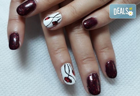 Перфектен маникюр! Цветен маникюр с гел лак BlueSky + подарък сваляне на гел лак в Салон Мечта - Снимка 10