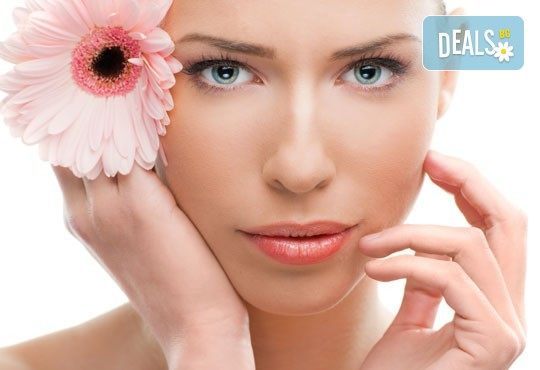 Идеалният подарък за добро самочувствие! Класически масаж на цяло тяло и процедура за лице по избор в център Мотив! - Снимка 3