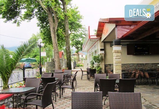 Почивка през юни и юли на Олимпийската ривиера! 5 нощувки в Studios Pieria 3*, безплатно настаняване на дете до 11 г.! - Снимка 13