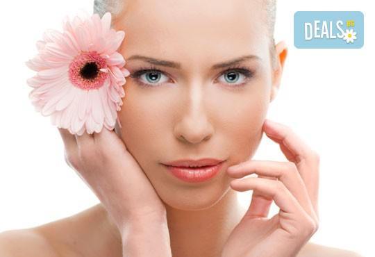 За свежестта на Вашата кожа! Диамантено микродермабразио, ултразвук, козметичен масаж и 50% отстъпка от фризьорски услуги от салон за красота Мелани! - Снимка 3