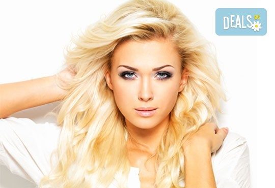 Боядисване с боя на клиента, подстригване, терапия за запазване на цвета, сешоар и подарък плитка, студио за красота Mелани! - Снимка 1