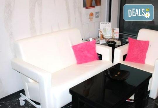 Мечтaете за красив и стегнат силует? Вземете неограничен брой процедури LPG липомасаж на цяло тяло в студио Noir! - Снимка 4