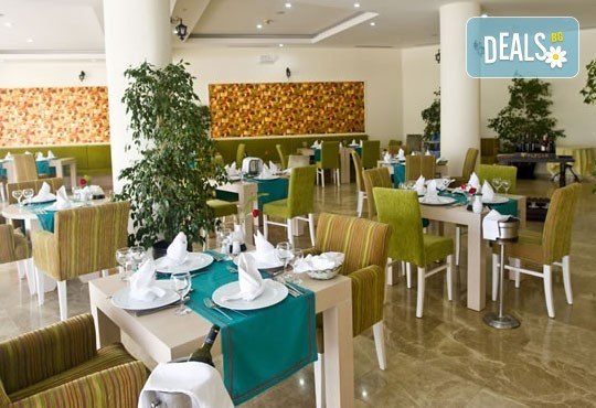 Почивка със самолет в Анталия през юли! 7 нощувки, Ultra All Inclusive в хотел Euphoria Palm Beach Resort 5*, Сиде, двупосочен билет, летищни такси и трансфери - Снимка 4