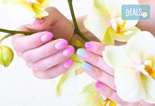 Класически или френски маникюр с гел лак BlueSky, термо гел лак или Bluesky Cat Eye с 4 декорации и пилинг на ръце в салон RalNails - Снимка 2