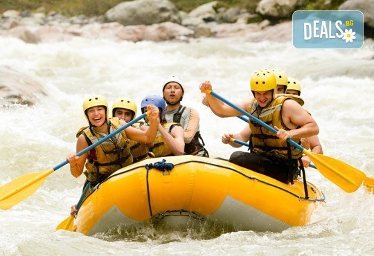 Незабравимо приключение! Спуснете се с каяк по река Камчия, с включена екипировка и заснемане, предложение от Агенция Ревери! - Снимка 2