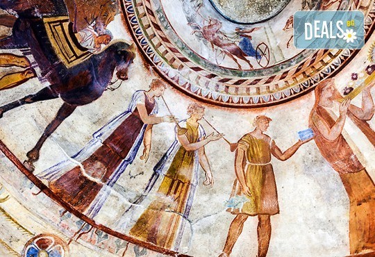 По стъпките на Освобождението! Екскурзия до Шипка, Казанлък, Калофер, Карлово, Панагюрище, Сопот и Копривщица: 2 нощувки, 1 закуска и транспорт от Варна! - Снимка 3