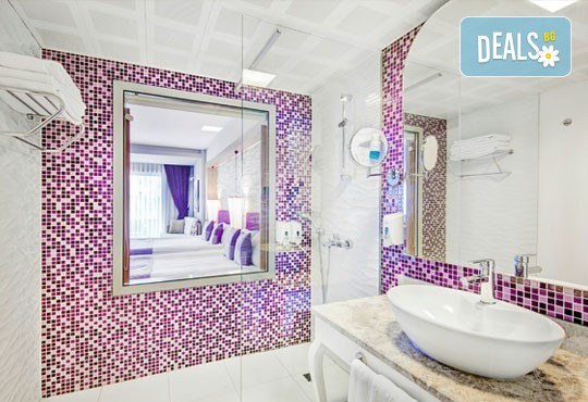 Почивка в Сиде, Анталия, през октомври! 7 нощувки в Club Magic Life Jacaranda Imperial 5*, Ultra All Incl., възможност за 2 вида транспорт! - Снимка 4