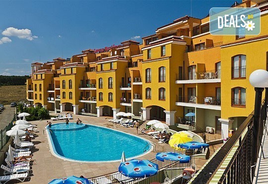 Септември в Серена Резиденс, Созопол! 1 нощувка, на база All Inclusive в студио или апартамент, едно дете до 12г. - безплатно - Снимка 11