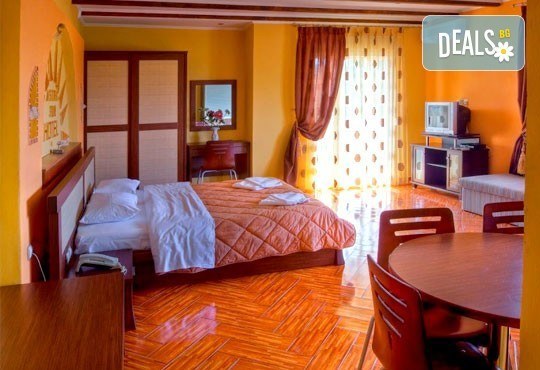 Лятна почивка на о. Тасос, Гърция! 5 нощувки със закуски в Astris Sun Hotel 2*+ в Астрис, от ТА Ревери! - Снимка 3