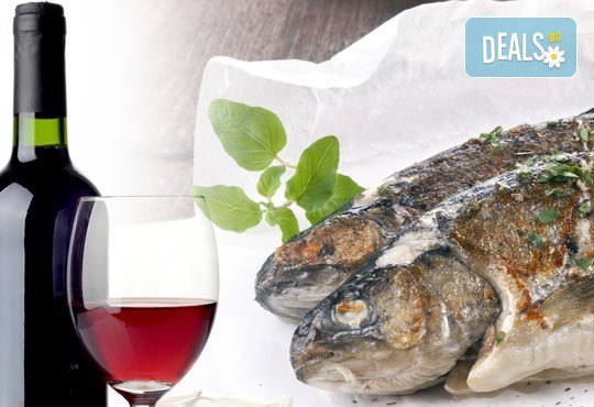 Четири филета риба на скара (пъстърва, скумрия), бутилка вино 750 ml и доставка от Сръбска скара Сан Марино! - Снимка 1
