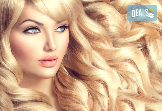 Боядисване с италианските бои Evolution + терапия с маска и серум + сешоар в Салон за красота Belisimas - Снимка 1