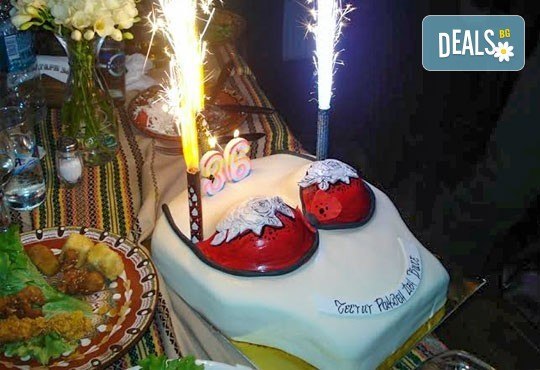 Еротична торта за момински и ергенски партита или за специален празник на любим човек от Сладкарница Джорджо Джани - Снимка 4