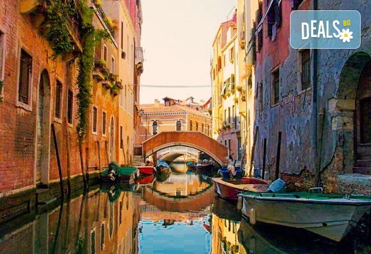 Коледен шопинг в Милано, Италия през декември! 3 нощувки със закуски, самолетен билет и екскурзовод! - Снимка 6