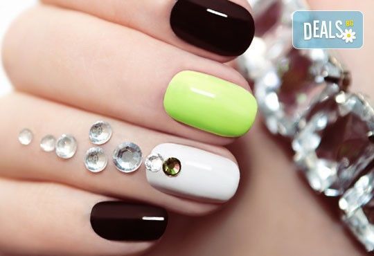 Впечатляващи нокти! Класически маникюр с Gelish или Bluesky и 2 камъчета с елементи на Swarovski в салон за красота Виктория! - Снимка 1