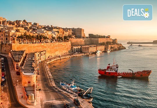 Празнувайте 8-ми декември в Малта: 4 нощувки със закуски, самолетен билет и летищни такси! - Снимка 3