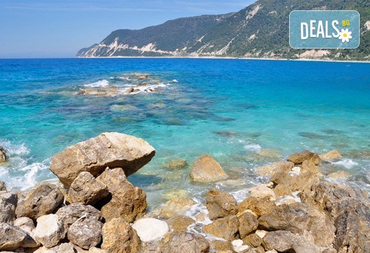 Мини почивка в края на лятото - о. Лефкада, Гърция! 3 нощувки със закуски, транспорт и възможност за круиз из 7-те Йонийски острова! - Снимка 1