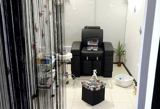 Мануално или ултразвуково почистване на лице с медицинска козметика Dr. Belter или Profi Derm и бонуси в студио Д&В! - Снимка 6