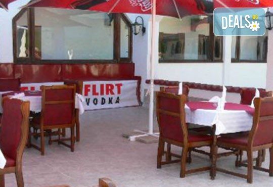 Почивка в Брацигово! 1 нощувка със закуска, обяд и вечеря и ползване на басейн в СПА хотел Виктория, цена на човек - Снимка 10