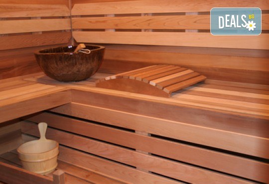 Здрав дух в здраво тяло! Фитнес тренировка, сауна, минерална вода и инструктур във Фитнес център Belize! - Снимка 2