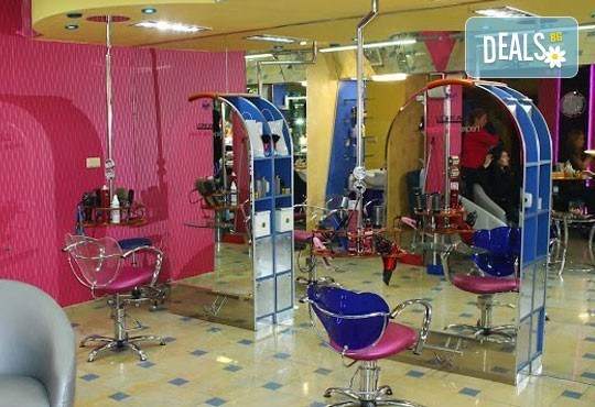 Засияйте като истинско бижу с маникюр с гел лак на CND в Studio Diva, Пловдив! - Снимка 4