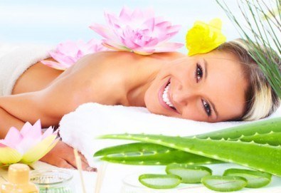 Класически, арома или релаксиращ масаж с жасмин, макадамия и алое в Chocolate & Beauty