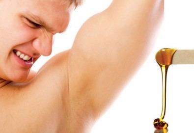 Отървете се от досадните косъмчета! Кола маска на цяло тяло за мъже в салон ''Relax Beauty''!