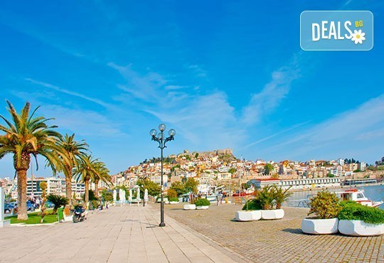 Еднодневна екскурзия до Кавала, Гърция: транспорт, екскурзовод и панорамен тур на града от Глобул Турс! - Снимка 3