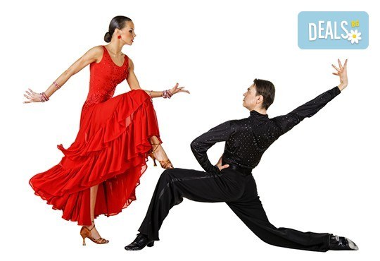 Раздвижете тялото си! 8 тренировки за един месец по салса и бачата за начинаещи в Alma Libre Dance Academy, Варна - Снимка 1