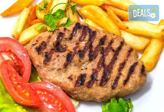 Имате повод да празнувате? Ресторант Интелкооп, Пловдив, Ви предлага четиристепенно празнично меню с богат избор, за 10 човека, на супер цена! - Снимка 6