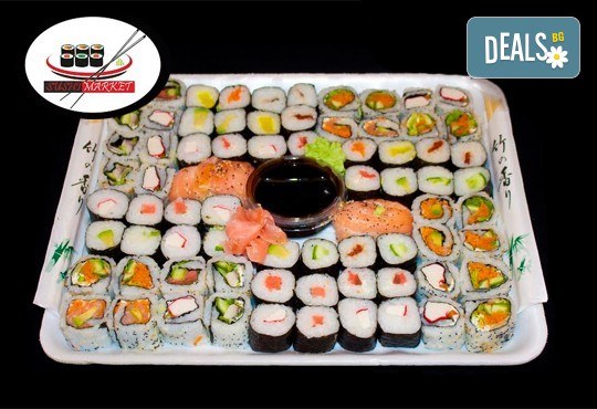 Опитайте 74 суши хапки с пушена сьомга, хайвер, филаделфия и херинга от Sushi Market! - Снимка 1
