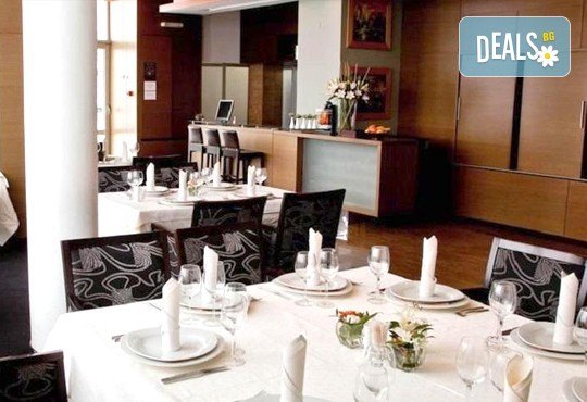 Посрещнете Новата 2017-та година в Ниш с Дари Травел! 3 нощувки, 3 закуски и 1 вечеря в хотел My Place 4* Ниш, транспорт и богата програма - Снимка 7