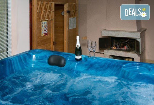 Релакс през уикенда! Нощувка със закуска и безплатно ползване на открит басейн, шезлонг, чадър, детски кът, фитнес в Комплекс Фазанария до Пазарджик! - Снимка 24