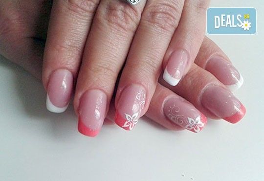 Нежни ръце и красиви нокти! Траен маникюр с най-новите гел лакове на Astonishing Nails и декорации по избор от Дерматокозметични центрове Енигма - Снимка 14
