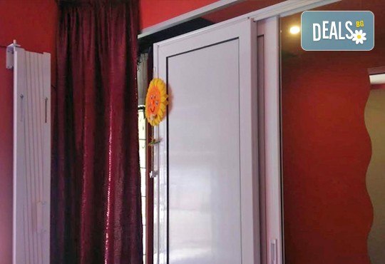 Красив загар на страхотна цена! Месечна карта за 50 минути турбо солариум в соларно студио FireSun! - Снимка 6