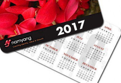 Ексклузивно от Офис 2! 100 броя джобни календарчета за 2017-та година, ламинат мат/ гланц, заоблени ъгли, с Ваша снимка