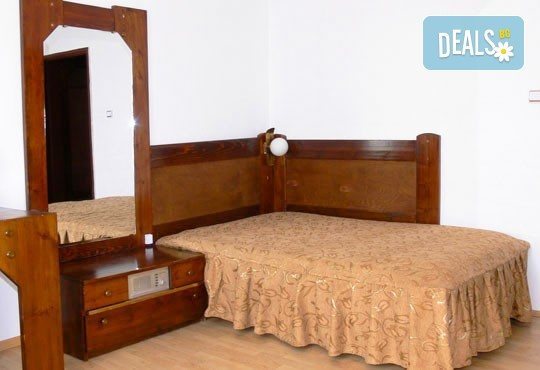 Почивка в Брацигово! 1 нощувка със закуска, обяд и вечеря в СПА хотел Виктория, цена на човек - Снимка 5