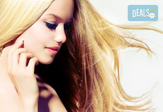 Вашият нов цвят! Боядисване с боя на клиента, терапия с Selective, терапия със серум + прическа в Салон Blush Beauty! - Снимка 1