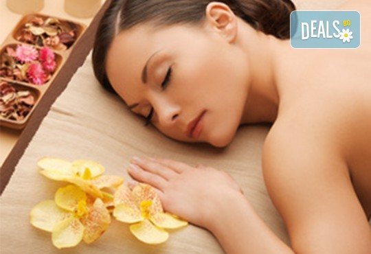 Делничен релакс с аромат на жожоба! Насладете се на цялостен масаж с ароматни масла - ирис, роза, жасмин и жожоба в луксозния СПА център Senses Massage & Recreation! - Снимка 2