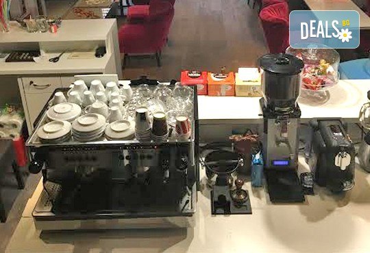 1 час частно парти! Изберете кафе-сладкарница Фон-Фон в Борово за своя празник или фирмено събитие! - Снимка 4